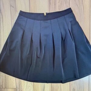 EUC! Lululemon Future Varsity Skirt In Black Size 4